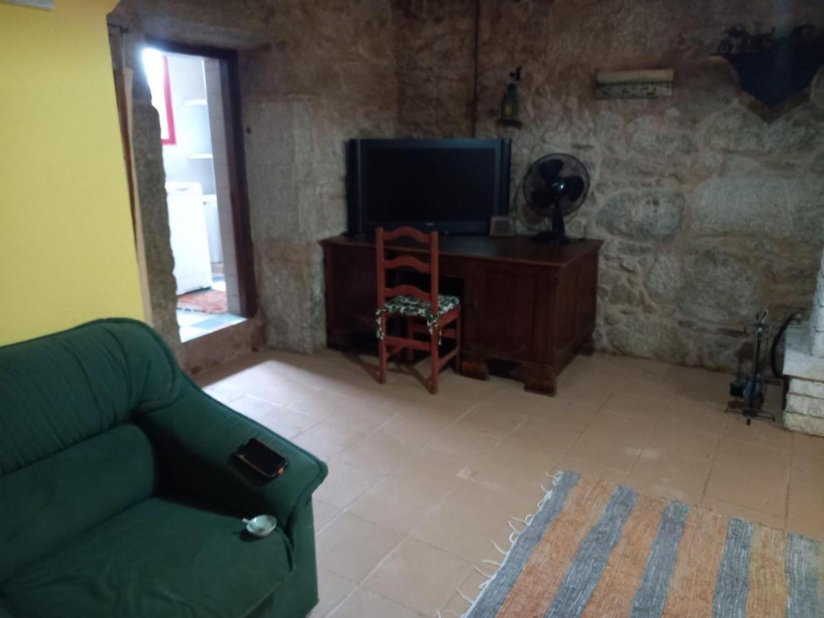 A Casa De Florinda Apartment Oia Bagian luar foto